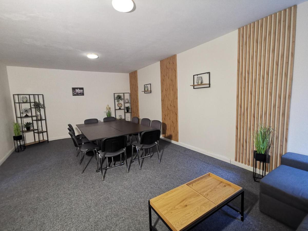 Apartmany Fatrapark 1 S Wellnessom Hrabovska Dolina ルジョムベロク エクステリア 写真