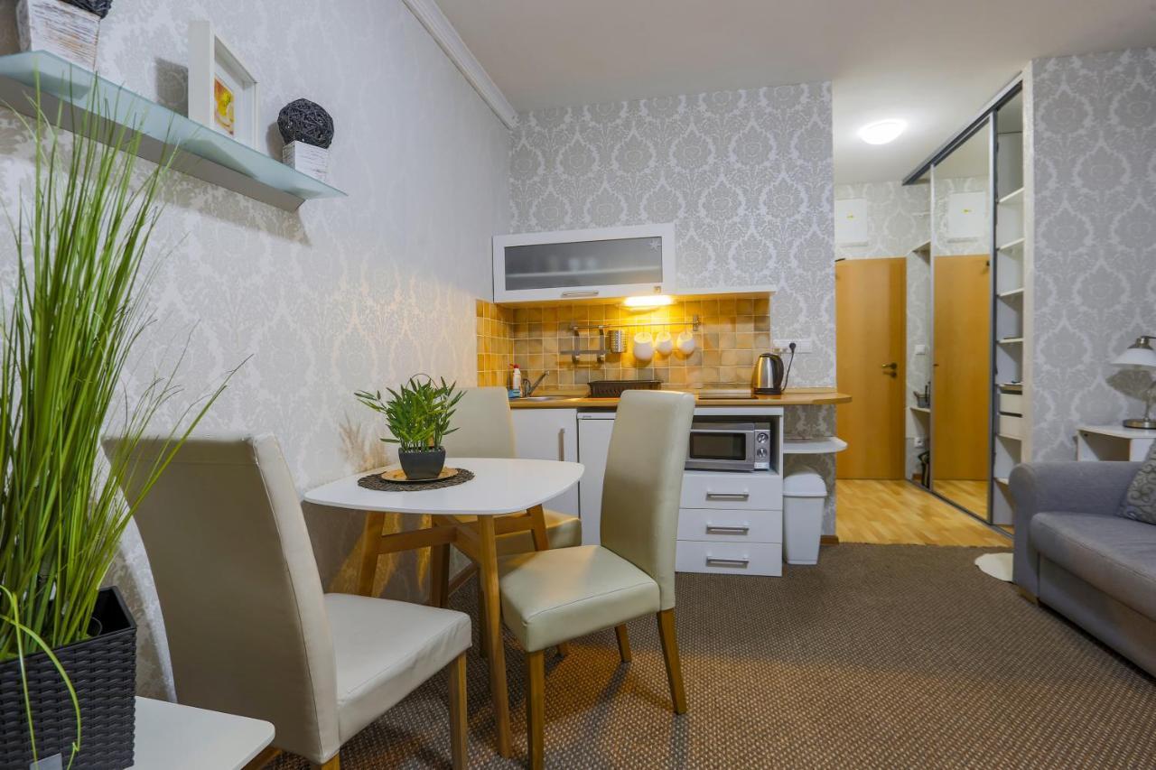 Apartmany Fatrapark 1 S Wellnessom Hrabovska Dolina ルジョムベロク エクステリア 写真