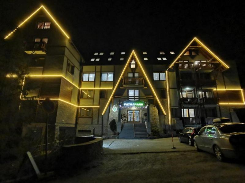 Apartmany Fatrapark 1 S Wellnessom Hrabovska Dolina ルジョムベロク エクステリア 写真